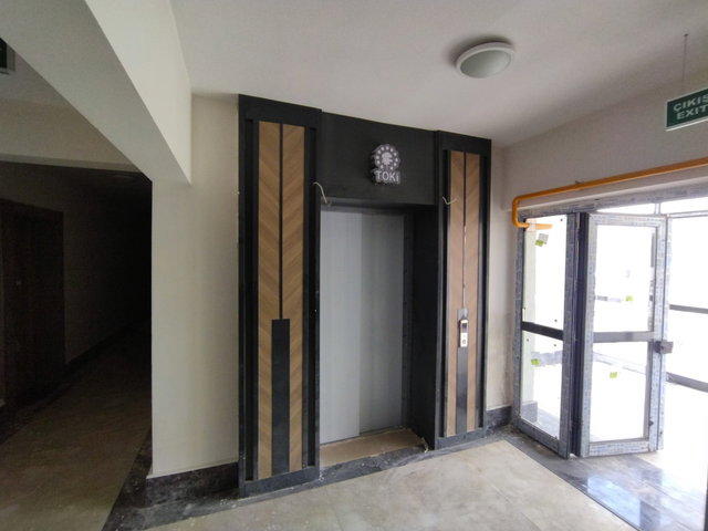 RE/MAX DEĞIŞIMDEN YURTBAŞI TOKILERDE KIRALIK 3+1 DAIRE