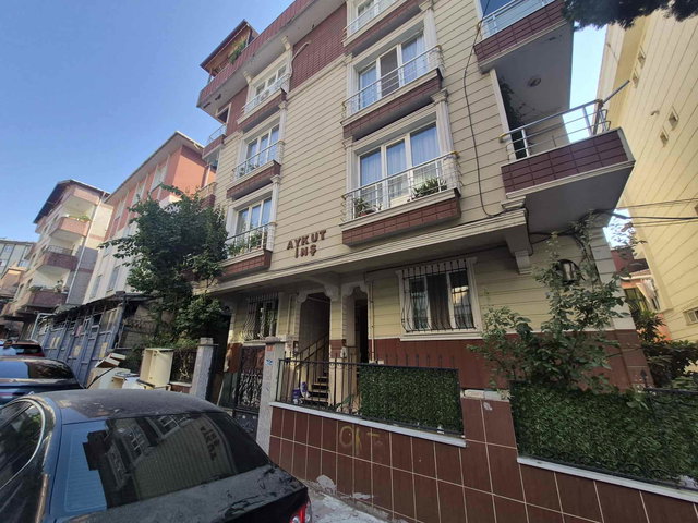 KANARYA MERKEZ'DE 2+1 SATILIK DAİRE