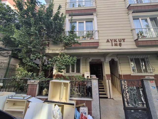 KANARYA MERKEZ'DE 2+1 SATILIK DAİRE