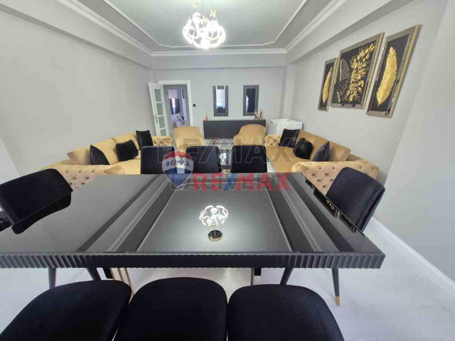 RE/MAX LACİVERT'TEN YENİŞEHİR'DE SATILIK 3+1 DAİRE
