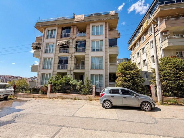 GEBZE’DE SİTE İÇİNDE 3+1 | 140 M² BRÜT  | KAT MÜLKİYETLİ TAPULU