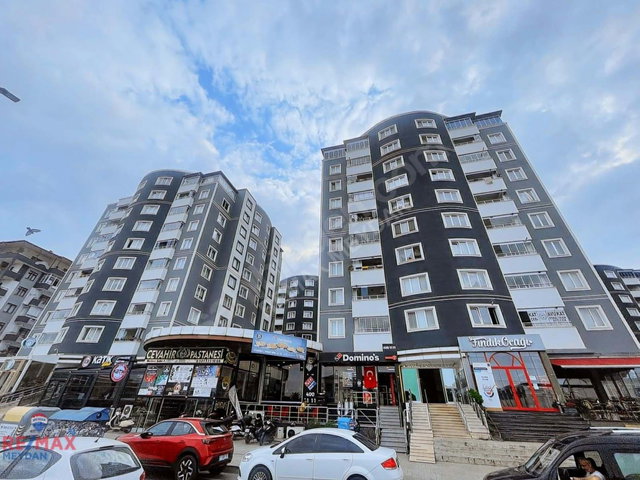 KAŞÜSTÜ MAHALLESİ TAM MERKEZİ ANAYOLUN ÜSTÜNDE KİRALIK 3+1 DAİRE