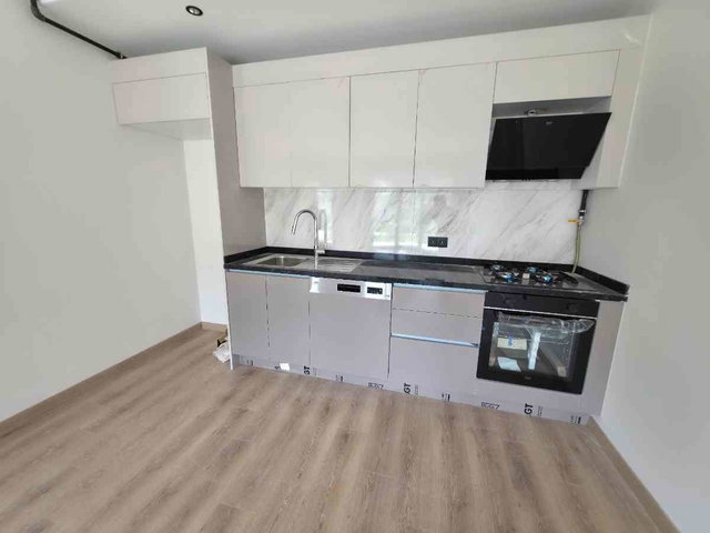 BÜYÜKÇEKMECE LÜKS SITEDE KIRALIK 2+1 BAHÇE KULLANIMLI SIFIR DAIRE