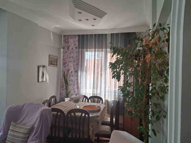 İÇERENKÖY'DE SATILIK 3+1 DAİRE - 115M² NET KULLANIM ALANI