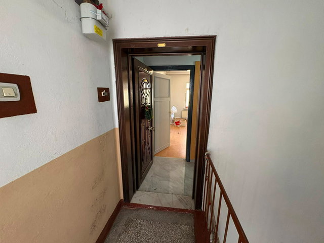YENİMAHALLE KARŞIYAKADA YAPILI MASRAFSIZ KİRALIK 3+1