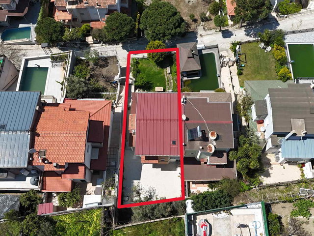 REMAX YELKEN'DEN YENISU EVLERI DENIZ MANZARALI 4+1 SATILIK VILLA