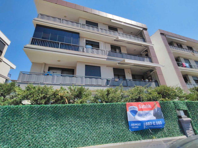 SEFERİHİSAR DÜŞLER SİTESİNDE  3+1  DAİRE FERAH VE KONFORLU YAŞAM