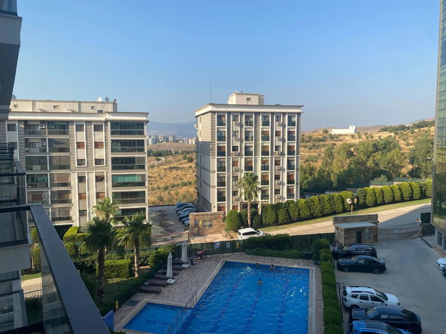 ULUKENT  GÜLTEKIN PERA 2 SITESINDE SIFIR  1+1 KİRALIK DAİRE