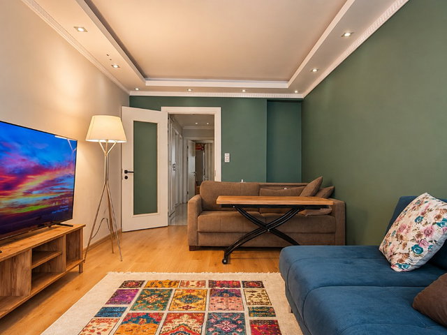 ÇEKMEKÖY MERKEZ MAH.BAHÇE KULLANIMLI 2+1 BRÜT 75M² SATILIK DAIRE