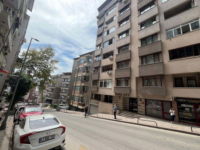 İZMIT KOZLUK MAH.DENIZ MANZARALI,EŞYALI ULTRA LÜKS SATILIK DAIRE