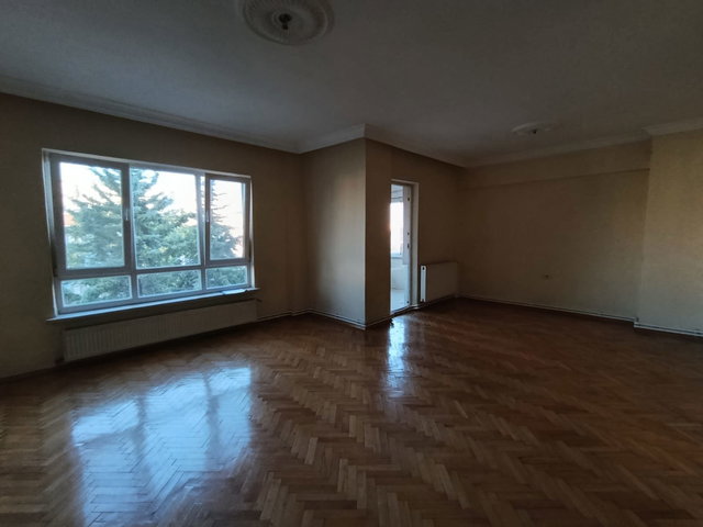 BATI SİTESİ MAHALLESİ HORONKENT SİTESİ’NDE  3+1   4. KAT KİRALIK DAİRE