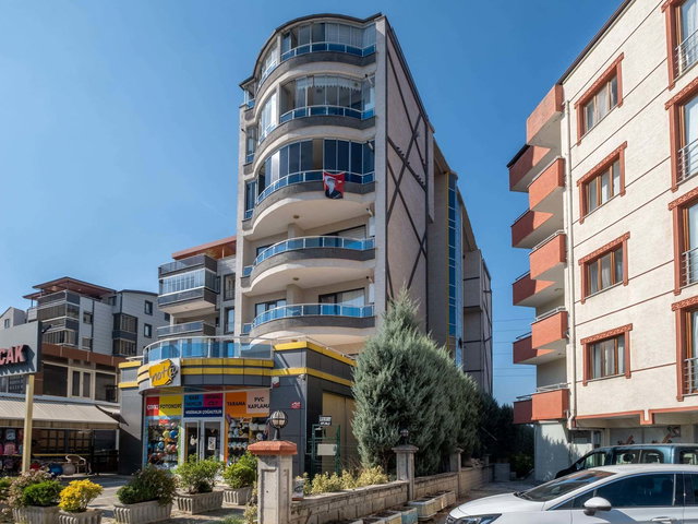 REMAX AREA'DAN ERTUĞRUL’DA MERKEZİ KONUMDA SATILIK 2+1 DUBLEKS DAİRE