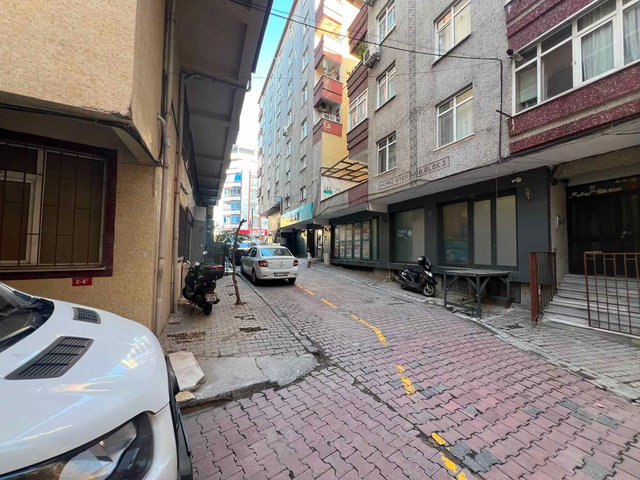 BAHÇELİEVLER KOCASİNAN MERKEZ’DE 5+2 DUBLEKS | 250 M² NET | KAT MÜLKİYETLİ, KREDİYE UYGUN