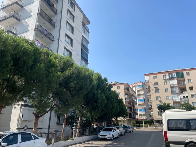 EŞYALI 3+1 KIRALIK DAIRE DOĞALGAZLI ASANSÖRLÜ ARA KAT