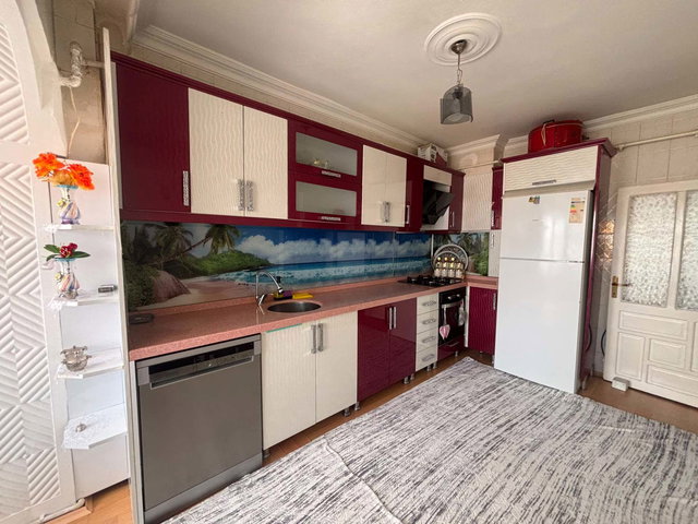 REMAX İLKE'DEN YILDIZKENT İYİ LOKASYONDA 3+1 SATILIK DAİRE