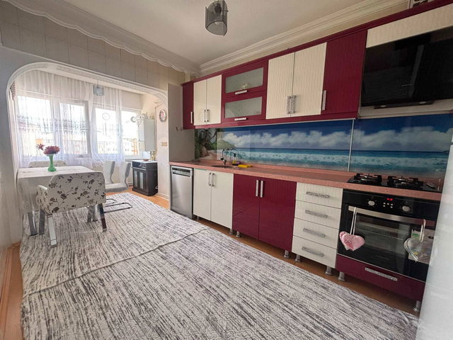 REMAX İLKE'DEN YILDIZKENT İYİ LOKASYONDA 3+1 SATILIK DAİRE
