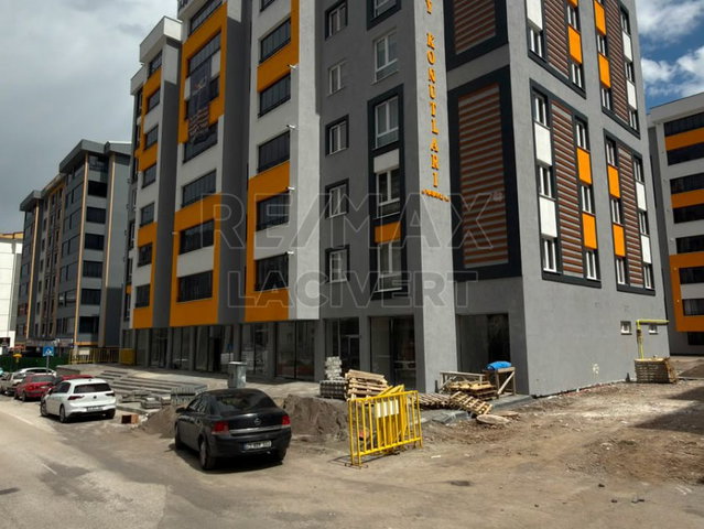 RE/MAX LACİVERT'TEN YILDIZKENT'TE KİRALIK 3+1 DAİRE