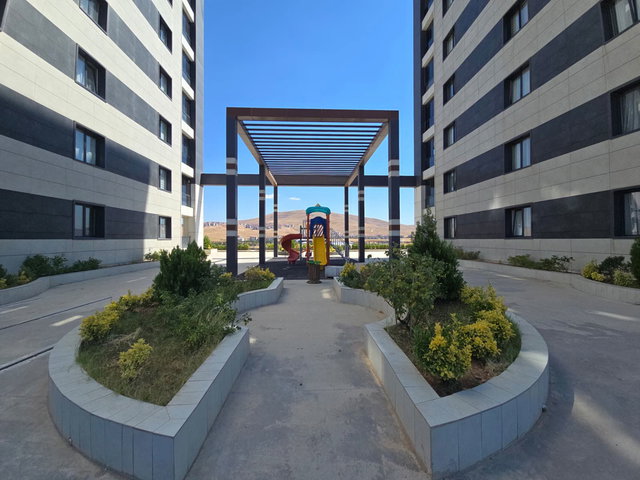 RE/MAX DEĞİŞİM-WEST CİTY'DE SATILIK 4+1 ARAKAT LÜKS DAİRE