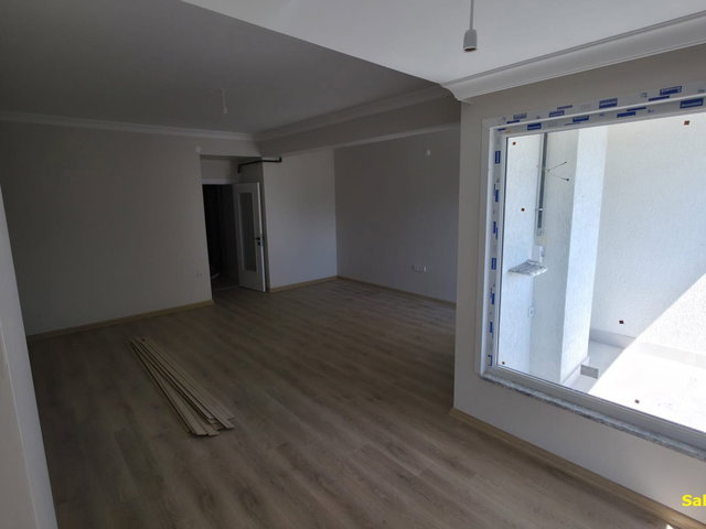 MARMARAYA 40 METRE ! SIFIR BİNADA KİRALIK 3+1 ÇIFT BANYO-WC ÇIFT BALKON