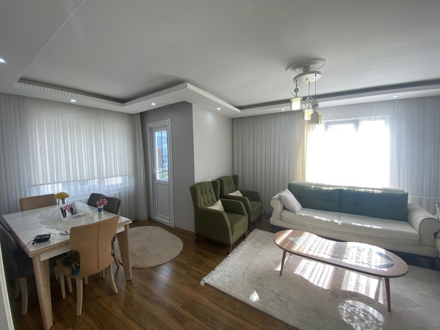 TAŞOLUK MERKEZDE 4 YAŞINDA SATILIK 4+2 İSKANLI DUBLEKS DAİRE