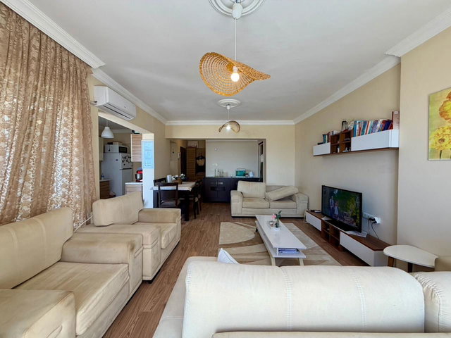 KUŞADASI UYDUKENT SITESI SATILIK DENIZ MANZARALI 2+1 DAIRE