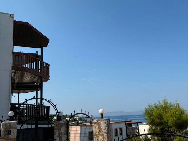 KUMBAHÇE ZAMBAK SİTESİ SATILIK DENİZ MANZARALI 2+1 FIRSAT DAİRE
