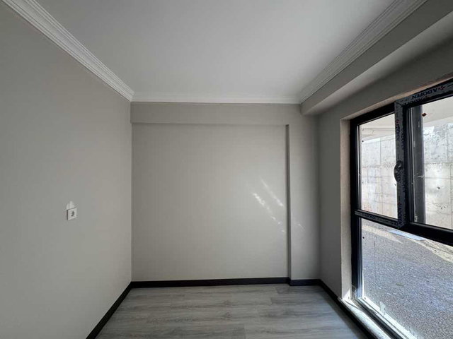 ÇAN SERAMİK MAHALLESİ ÇAMLIK EVLERİNDE SATILIK 1+1 SIFIR DAİRE