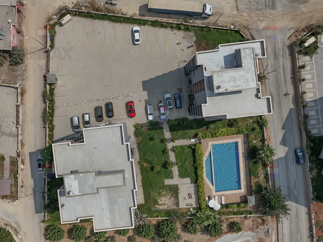 REMAX AVLU’DAN KUYULUKTA SİTE İÇERİSİNDE SATILIK 1+1 DAİRE