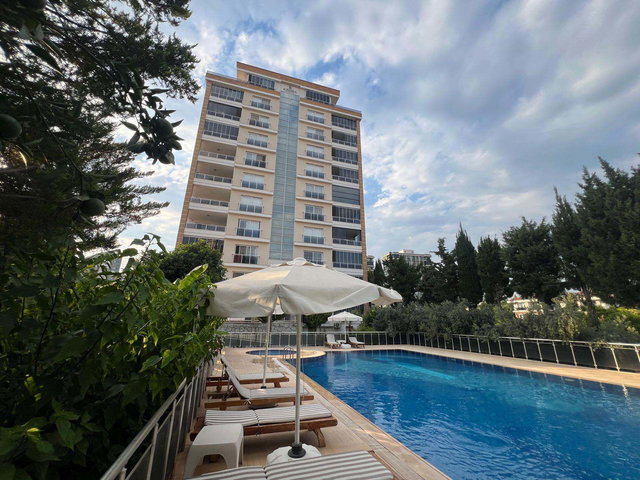 REMAX TOROS'TAN 50. YIL MAH'DE SATILIK GENİŞ 4+1
