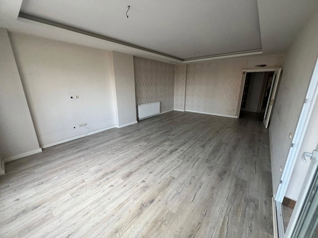 REMAX TOROS'TAN 50. YIL MAH'DE SATILIK GENİŞ 4+1