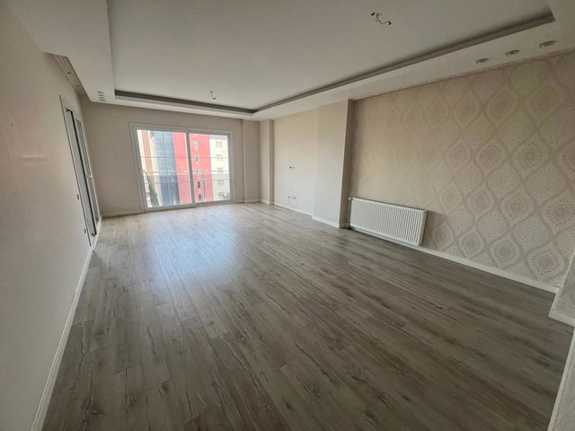 REMAX TOROS'TAN 50. YIL MAH'DE SATILIK GENİŞ 4+1