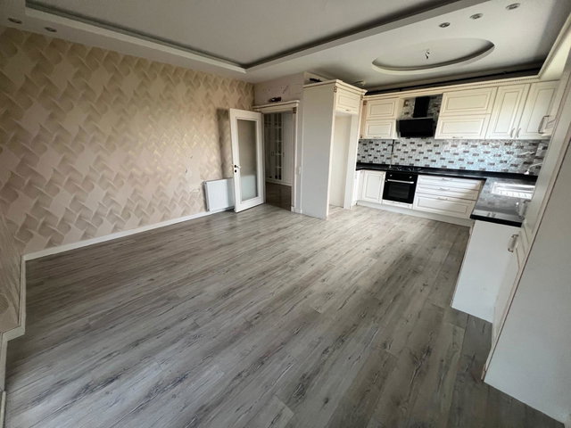 REMAX TOROS'TAN 50. YIL MAH'DE SATILIK GENİŞ 4+1