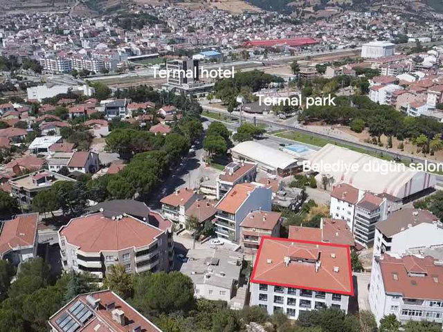 ÇAN SERAMİK MAHALLESİ ÇAMLIK KONUTLARINDA SATILIK ARA KAT 1+1 SIFIR DAİRE