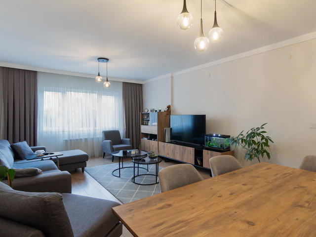 ERYAMAN METRO İSTASYONUNA 200M AYIŞIĞI SİTESİ 3+1 SATILIK YAPILI DAİRE