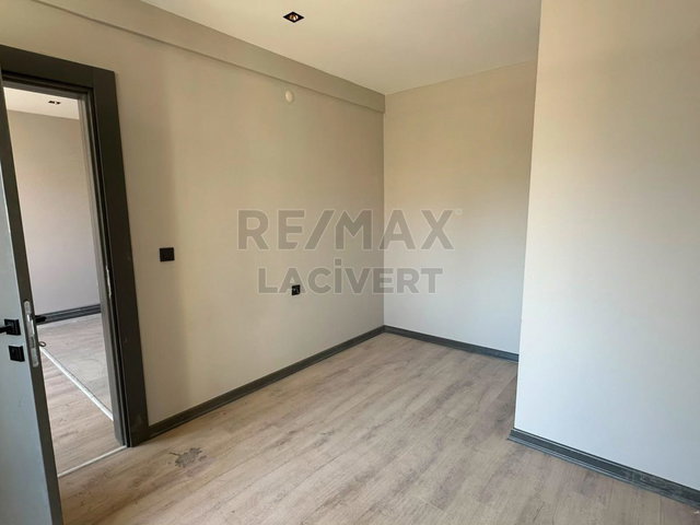 RE/MAX LACİVERT'TEN DADAŞKENT'TE KİRALIK  LÜKS 1+1 DAİRE