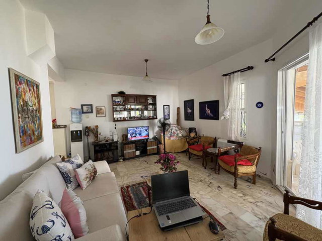 ÇEŞME PAŞALİMANI’NDA DENİZE YAKIN 3+1 VİLLA