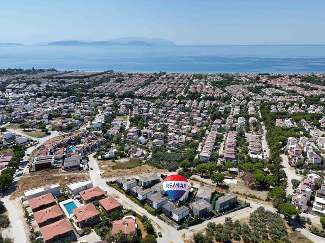 SOĞUCAK'DA PANORAMIK DENIZ MANZARALI MÜSTAKIL ULTRA LÜKS VILLA