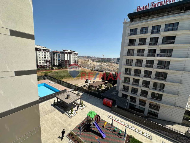 GÖKÇE PARLA YENİ YAPILMIŞ PROJE DE SIFIR K İ R A L I K 2+ 1 DAİRE