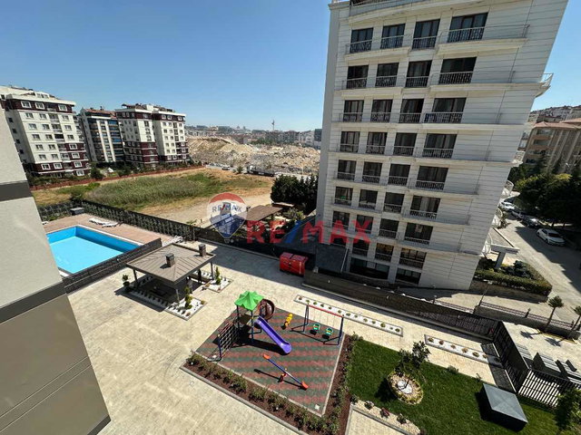 GÖKÇE PARLA YENİ YAPILMIŞ PROJE DE SIFIR K İ R A L I K 2+ 1 DAİRE