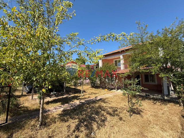 REMAX İLKNUR DOĞAN YAZLIK BÖLGEDE MÜSTAKİL EV