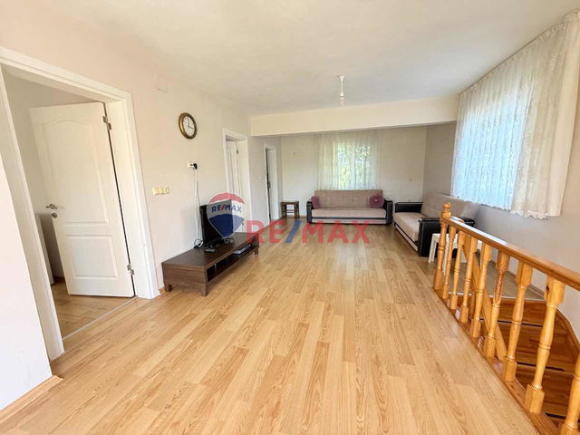 REMAX İLKNUR DOĞAN YAZLIK BÖLGEDE MÜSTAKİL EV