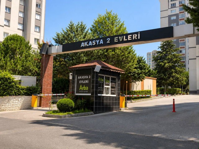 BURCU AYDENİZ RE/MAX'TAN AKASYA SİTESİ'NDE PRESTİJLİ 2+1 DAİRE