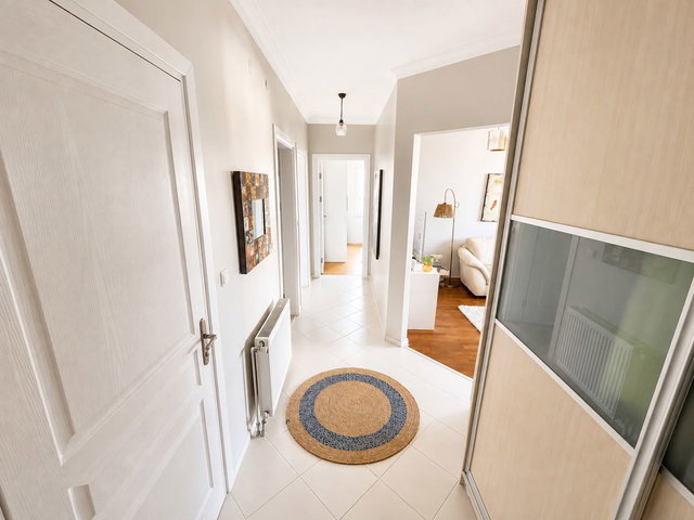 BURCU AYDENİZ RE/MAX'TAN AKASYA SİTESİ'NDE PRESTİJLİ 2+1 DAİRE