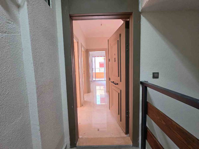 DERİNCE 60 EVLER DE SATILIK ARAKAT SIFIR DAİRE