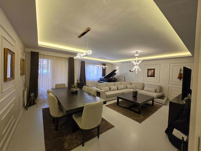 YEŞİLKENT 2 SİTESİ’NDE GENİŞ 3+1 | 160 M² NET | GİRİŞ KAT | FATURALI SATIŞ  (1. KALITE MOBILYA)