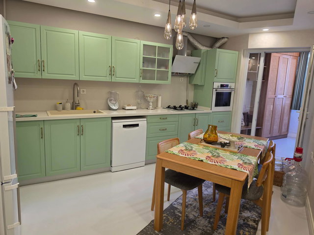 YEŞİLKENT 2 SİTESİ’NDE GENİŞ 3+1 | 160 M² NET | GİRİŞ KAT | FATURALI SATIŞ  (1. KALITE MOBILYA)