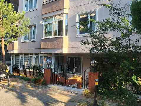 ALTINTEPE BAKAN SOKAK BAHÇE KATI 4+1 SATILIK DAİRE