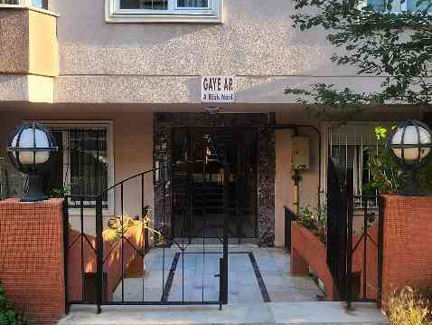 ALTINTEPE BAKAN SOKAK BAHÇE KATI 4+1 SATILIK DAİRE