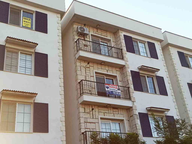 MENEMEN/SEYREK'TE ALAÇATI EVLERİNDE ÜNİVERSİTE YAKINI 1+1 KİRALIK DAİRE | BALKONLU, KOMBİLİ
