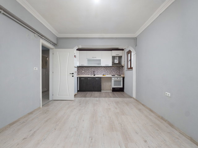 REMAX AREA DAN YUNUSELI MERKEZDE SATILIK 3+1 BAHÇELI DAIRE